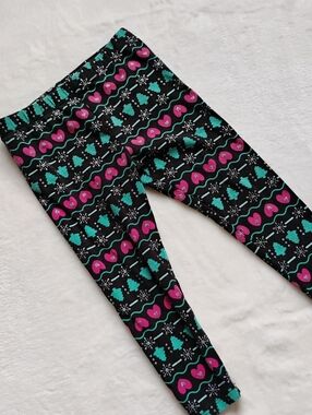 Super Cute Seasonal Pattern Stretch Leggings | Hearts Trees Snowflakes | 2T